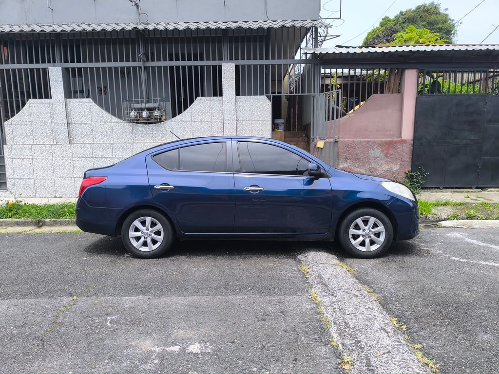 2013 Nissan Versa