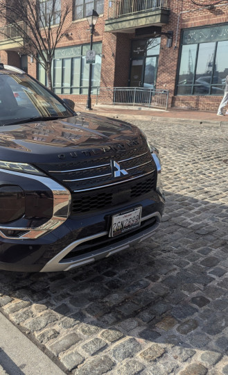 Mitsubishi Outlander PHEV