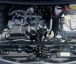 2017 TOYOTA Prius c