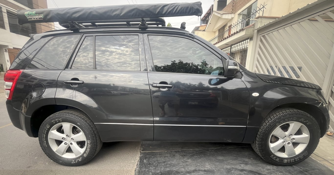 2012 Suzuki Grand Nomade