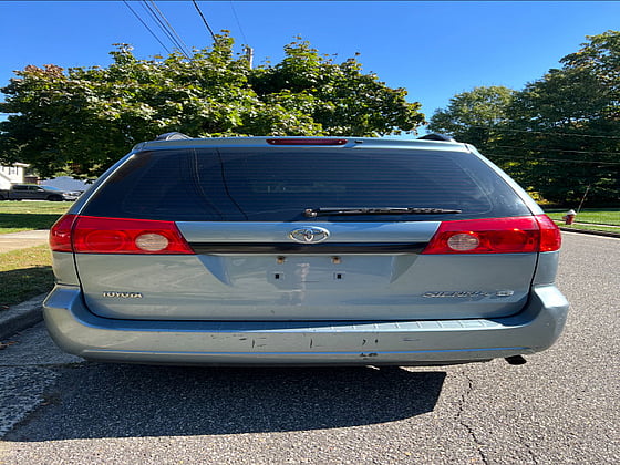 Toyota Sienna