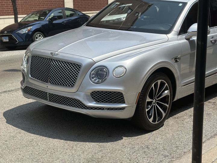 Bentley Bentayga