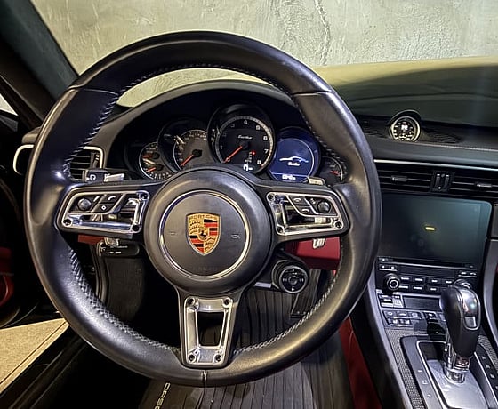 Porsche 911