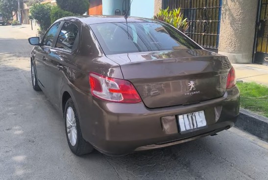 2015 Peugeot 301