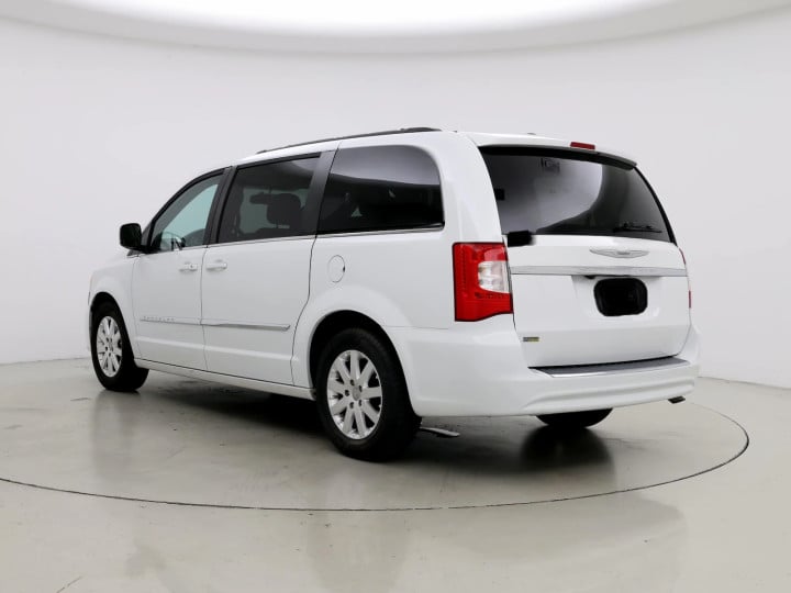 2016 Chrysler Town and Country