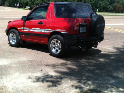 2002 Chevrolet Tracker