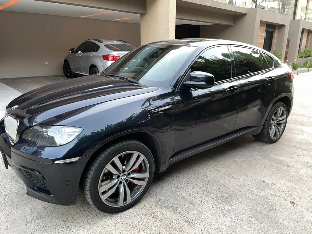 2013 BMW X6 M