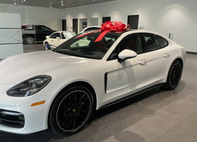 2022 Porsche Panamera
