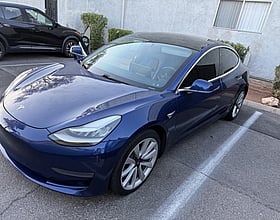 2020 TESLA Model 3