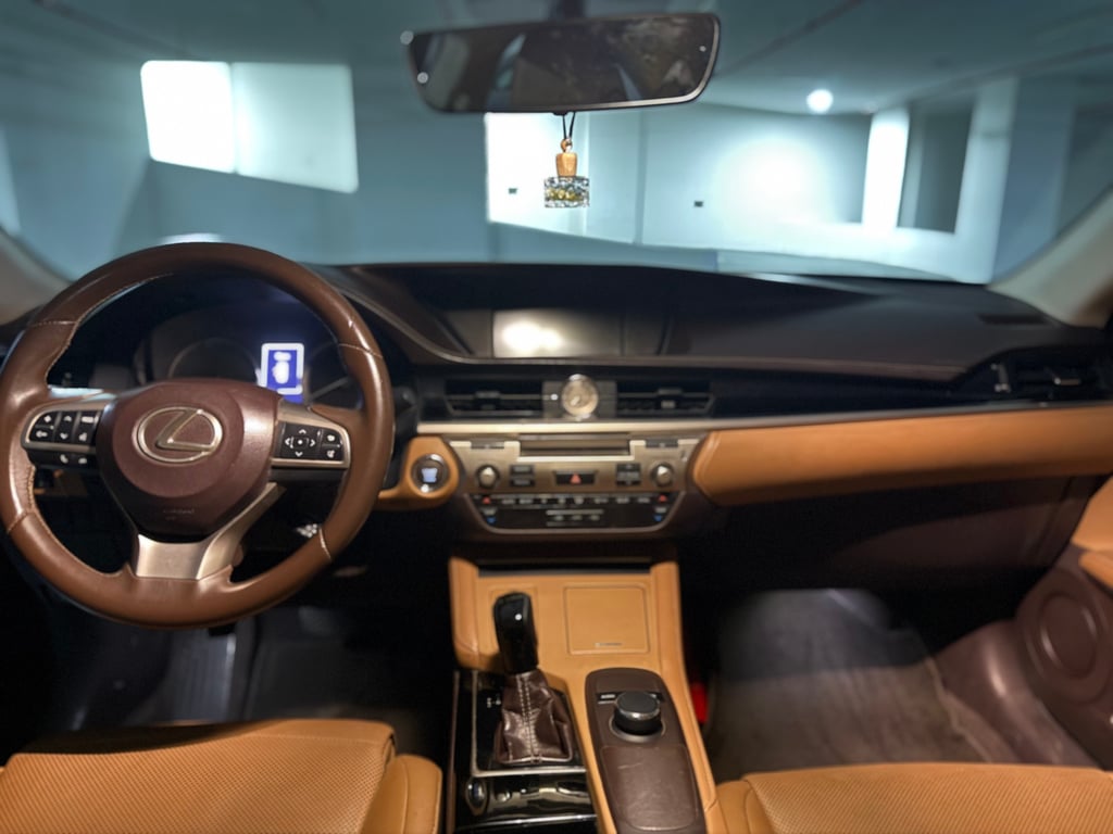 car-8