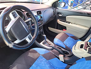 2013 Chrysler 200