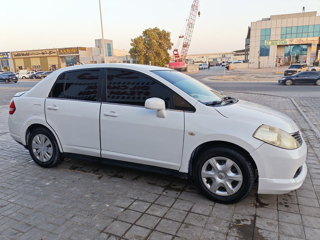 2008 Nissan Tiida