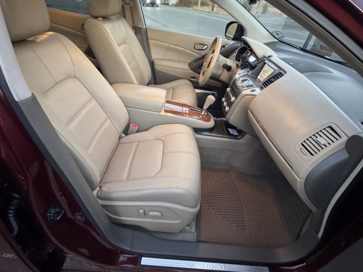 2012 Nissan