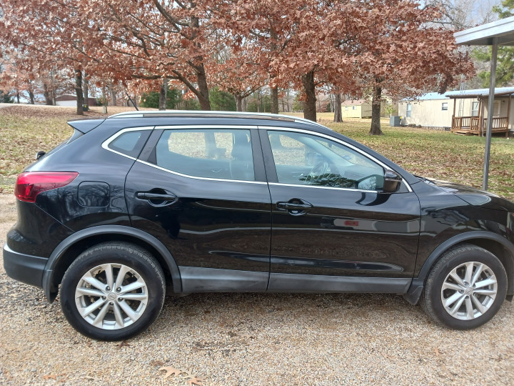2017 Nissan