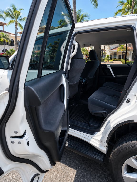 2022 Toyota Land Cruiser Prado