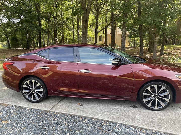 2016 Nissan