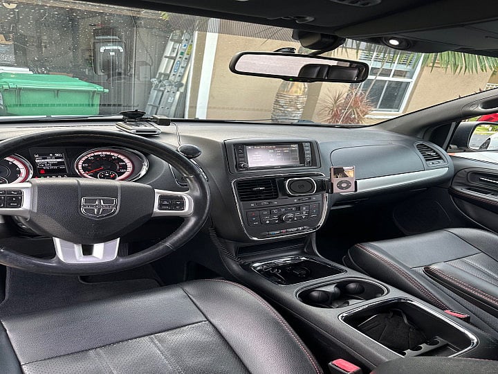 Dodge Grand Caravan