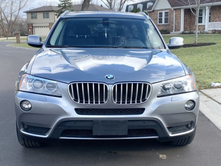2011 BMW