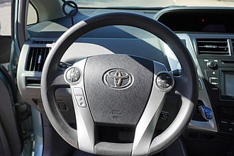 2013 TOYOTA Prius v