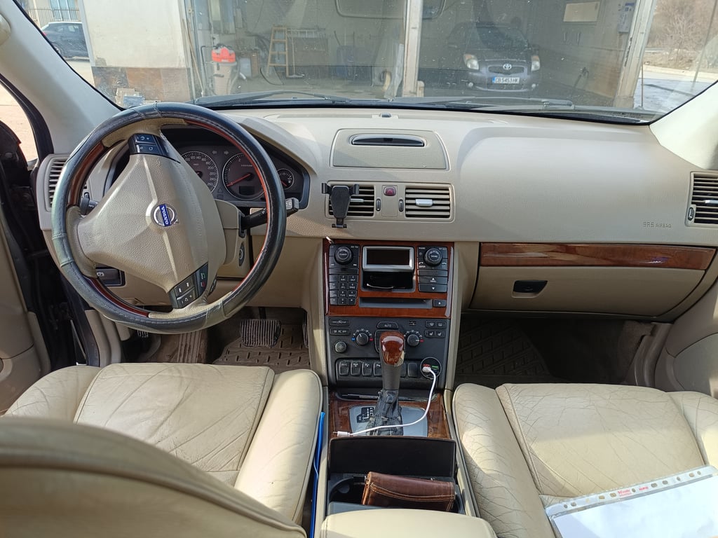 2005 Volvo XC90