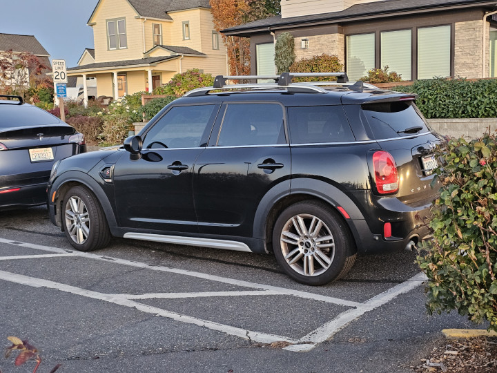 2018 MINI