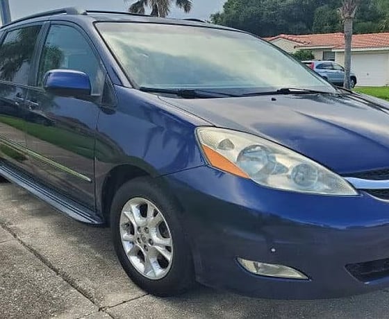 Toyota Sienna