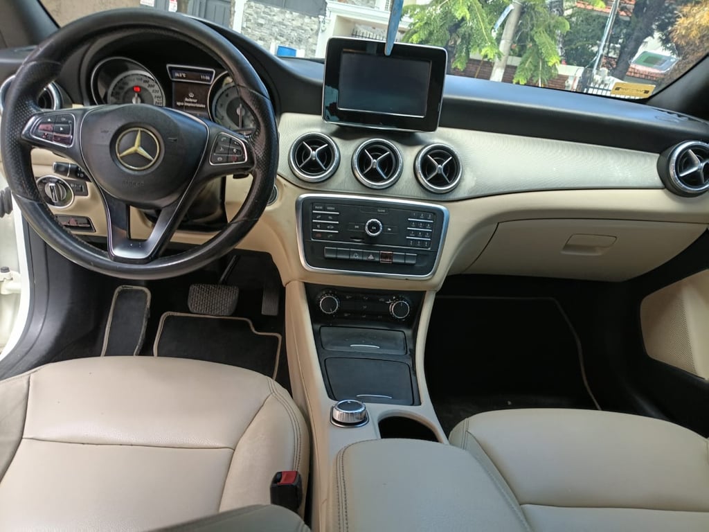 2015 Mercedes-Benz GLA