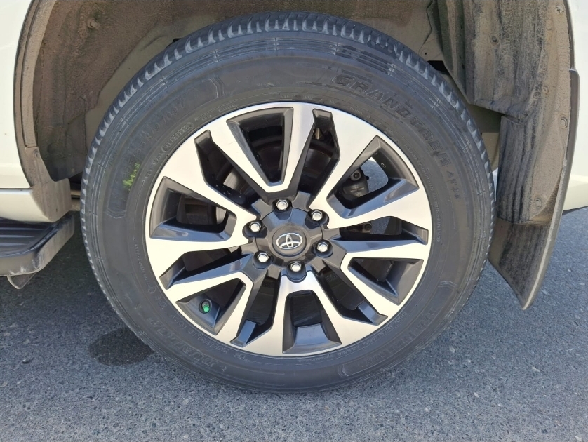car-12