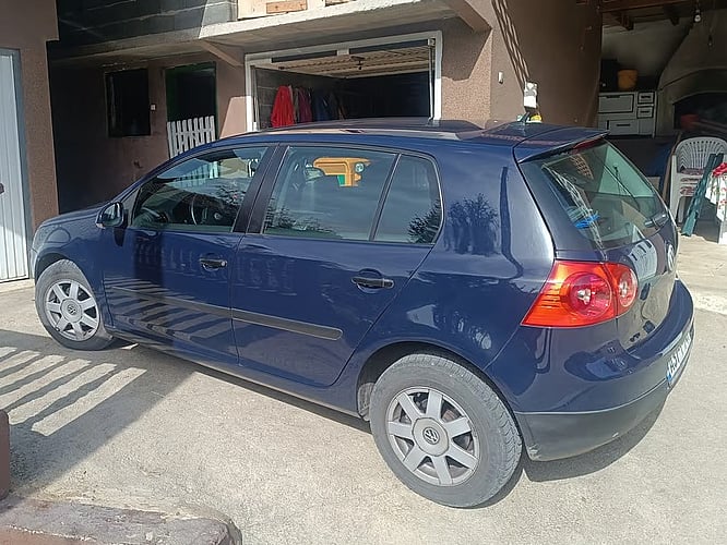 2005 Volkswagen Golf