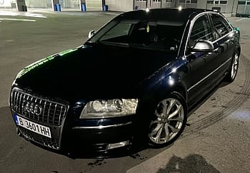 2009 Audi S8