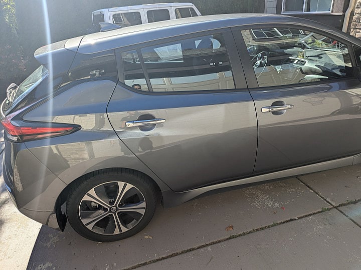 Nissan LEAF 2020