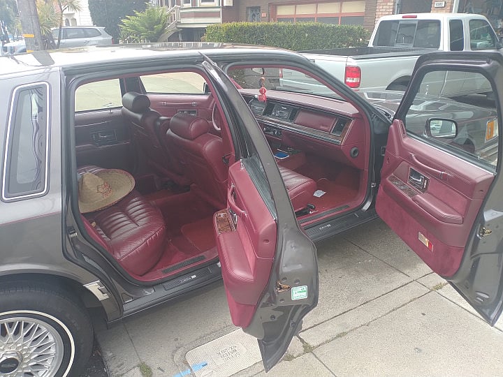 Lincoln Town Car