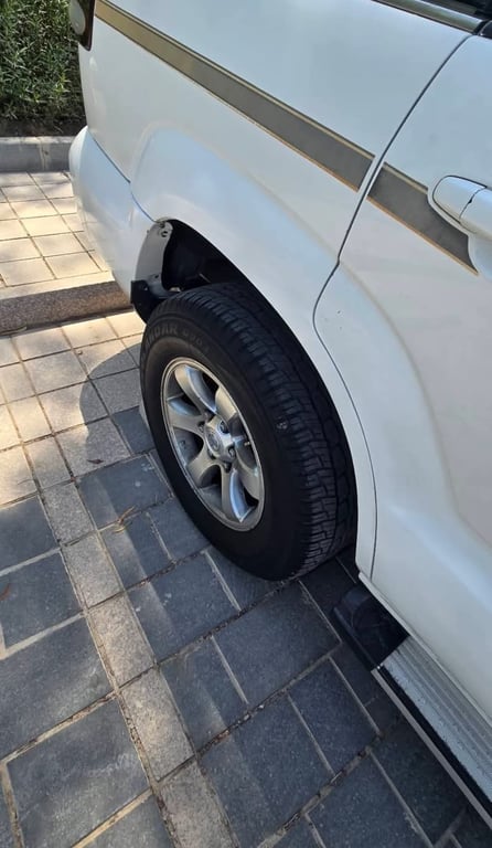 car-2