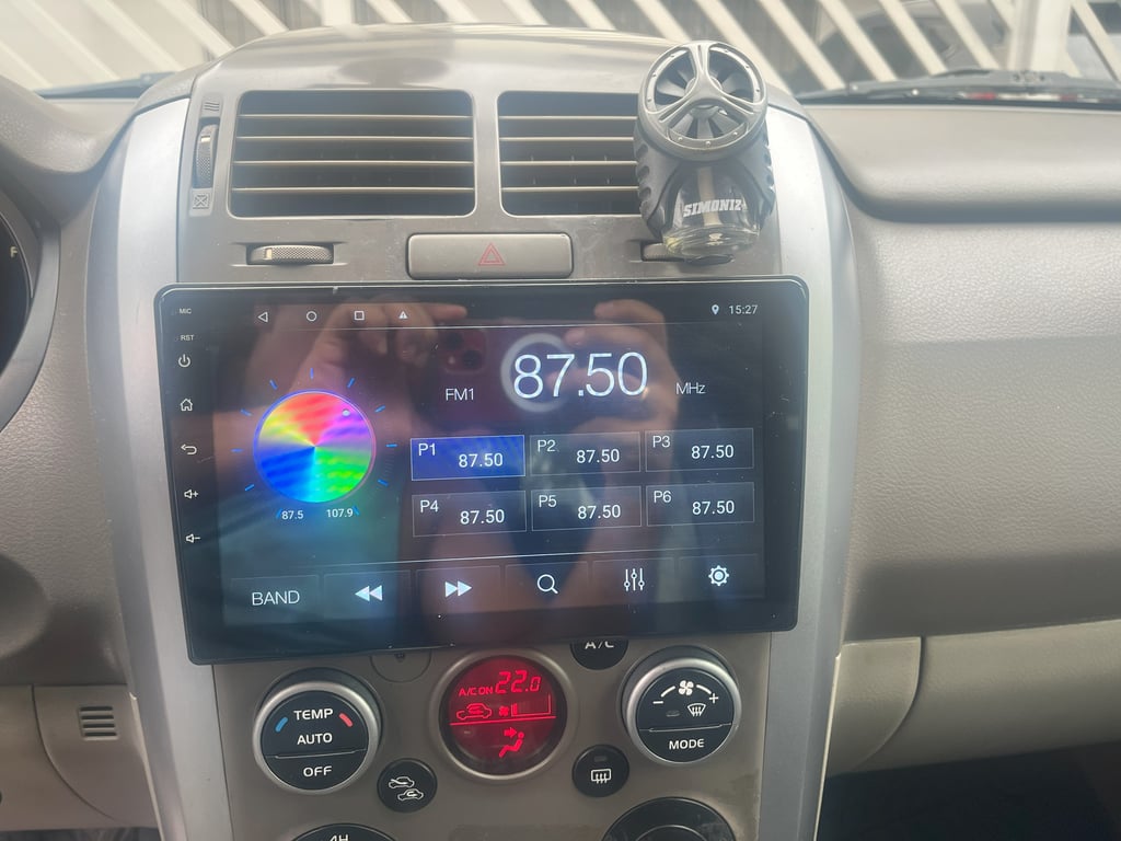 2012 Suzuki Grand Nomade