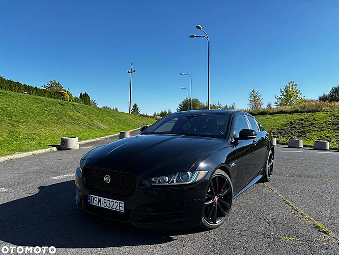 2018 Jaguar XE