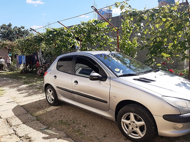 2000 Peugeot 206