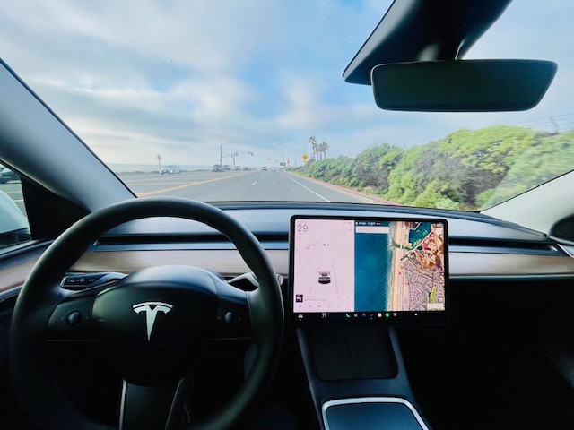2023 TESLA Model Y