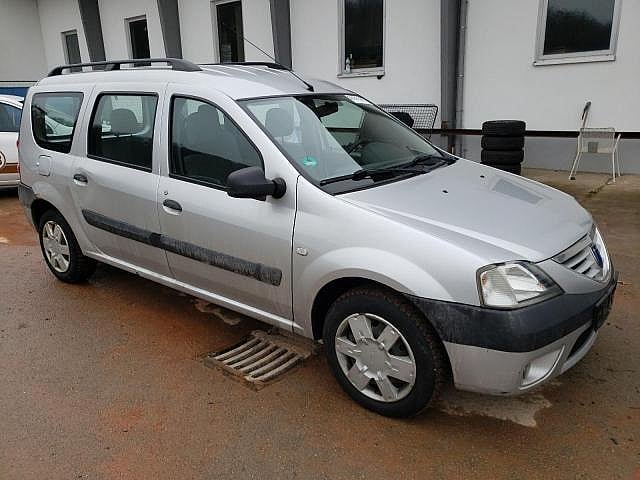 2008 Dacia Logan