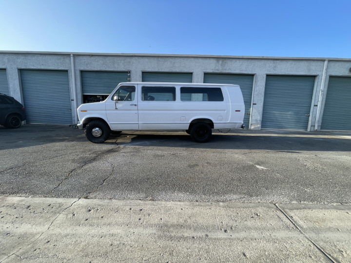 1991 Ford E-350