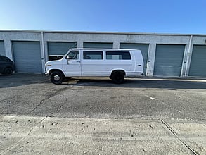 1991 Ford E-350