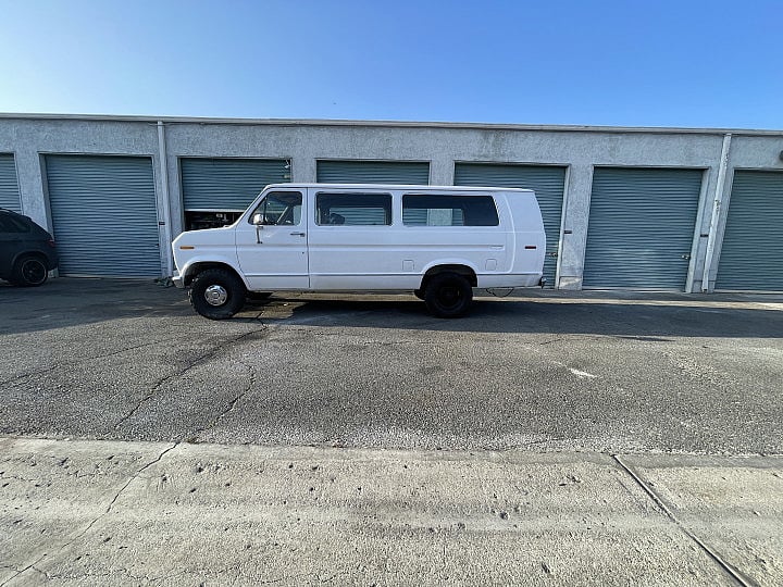 1991 Ford E-350