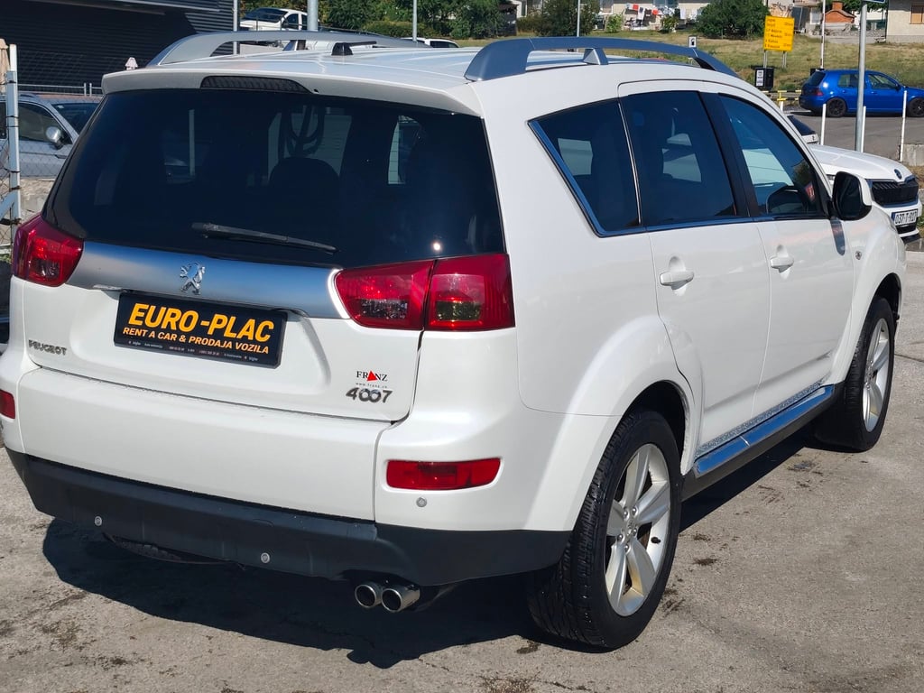 2012 Peugeot 4007