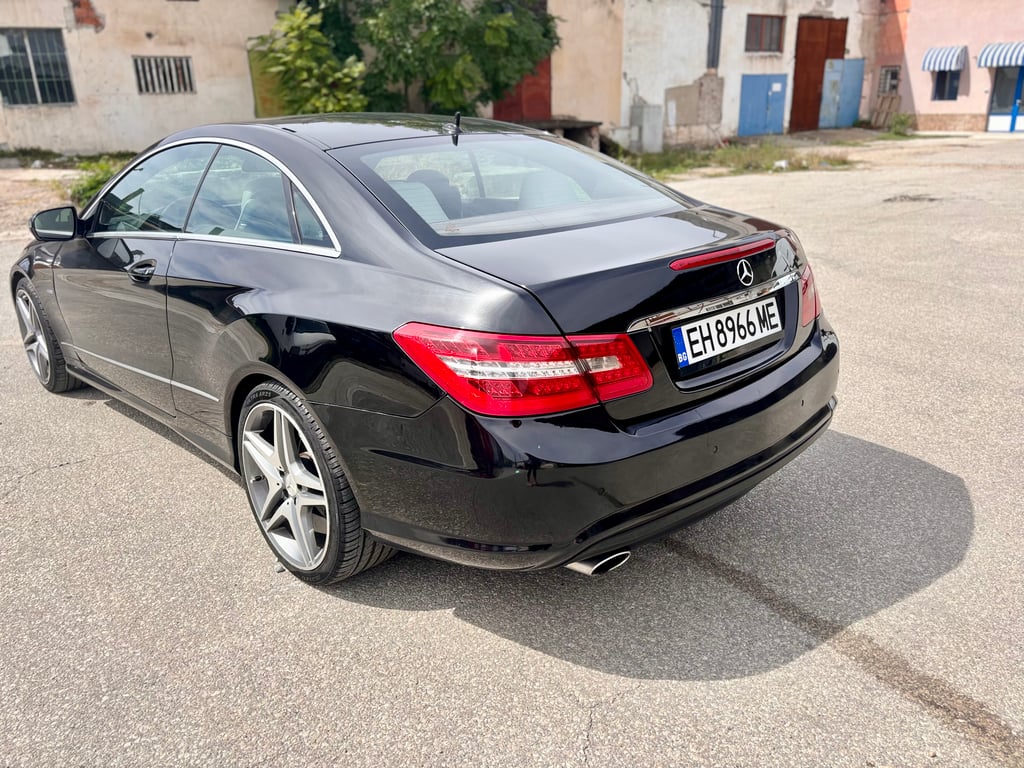 2010 Mercedes-Benz E-Class