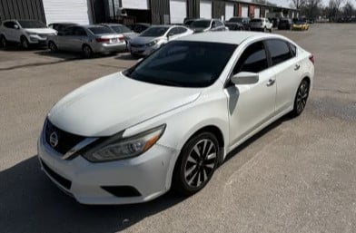 2016 Nissan