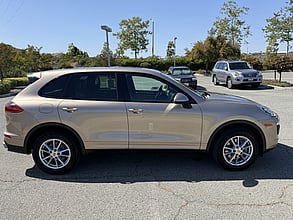 2018 PORSCHE Cayenne
