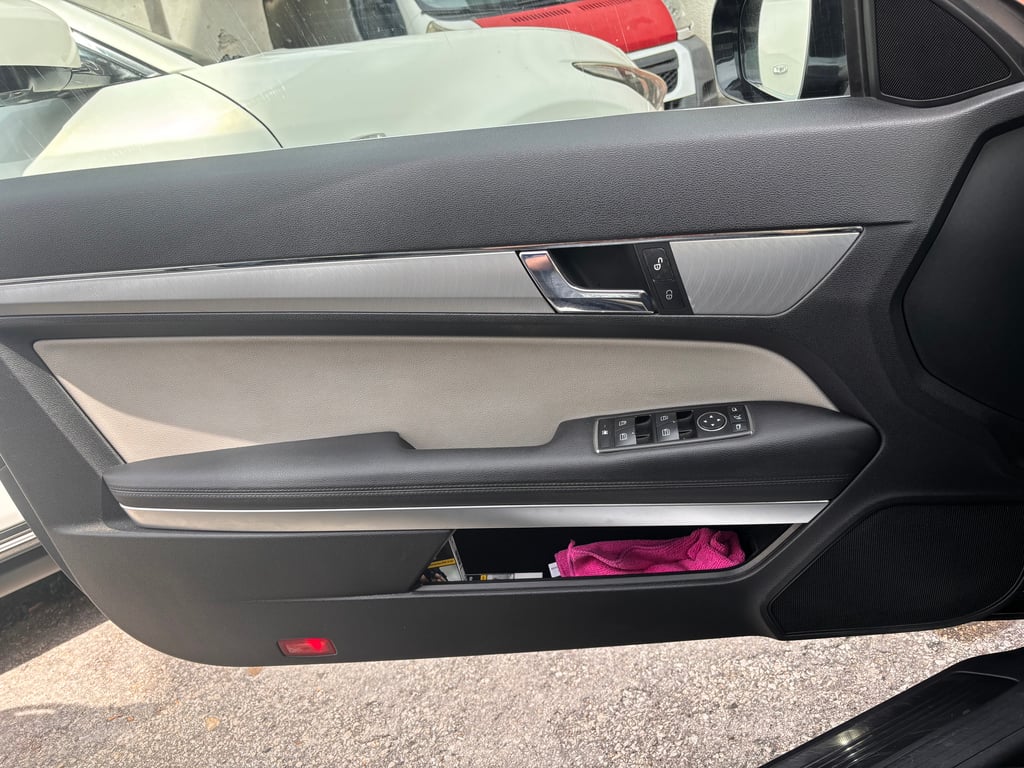 2010 Mercedes-Benz E-Class
