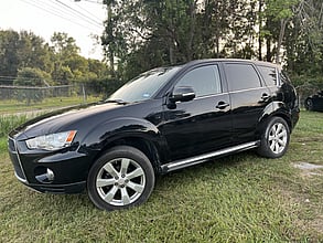 2013 MITSUBISHI Outlander
