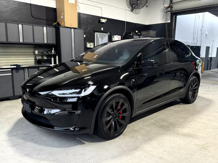 2023 Tesla