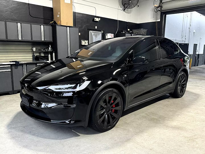 2023 Tesla