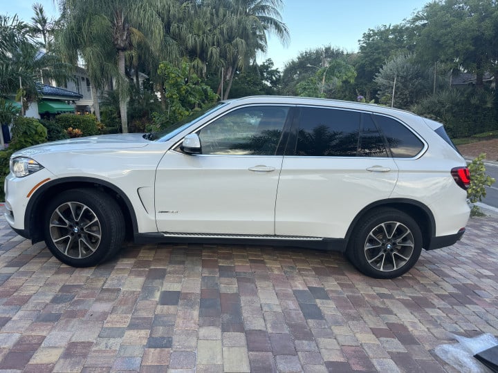2018 BMW